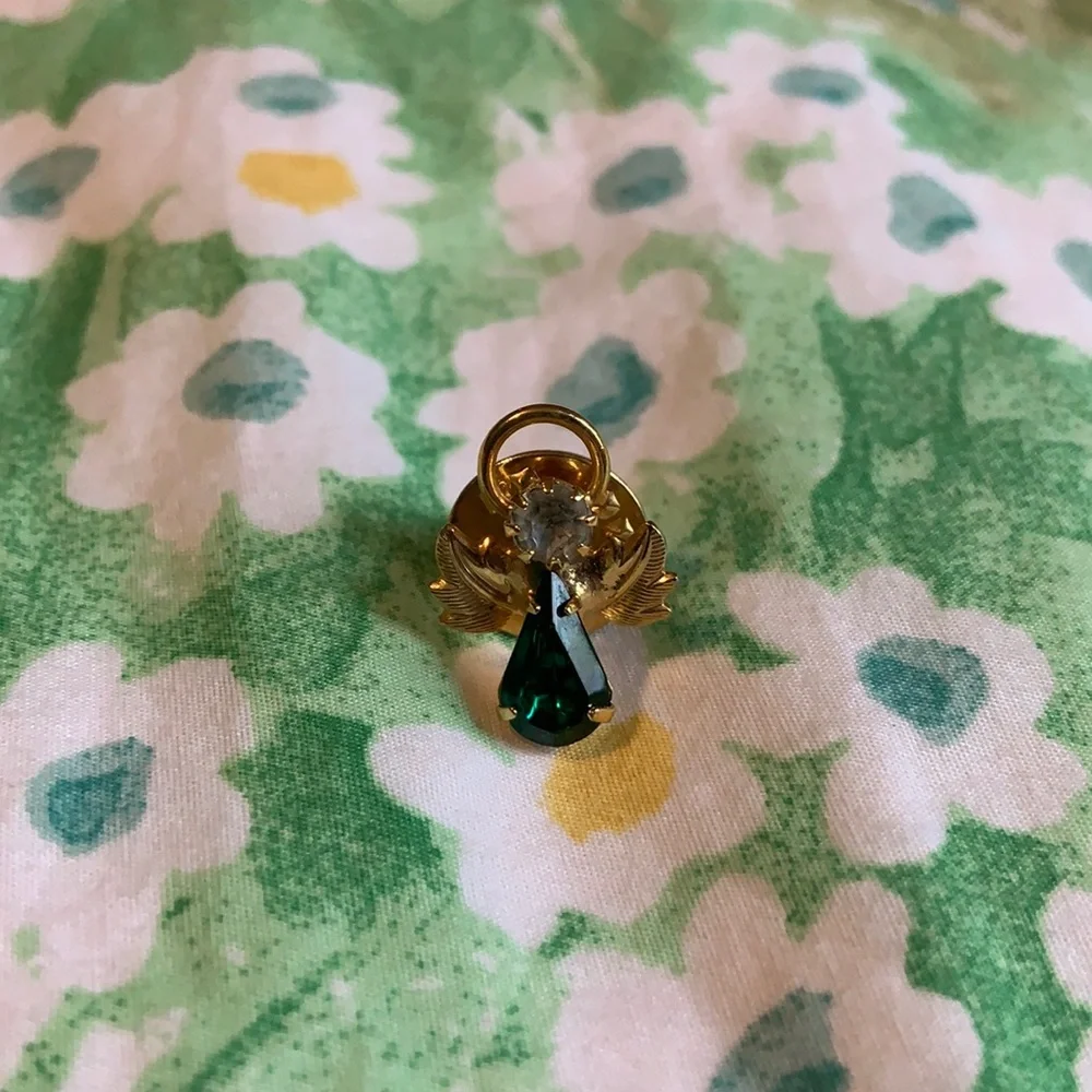 Angel Pin - Picture 1 of 2